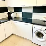 Pafia Crown-jewel 2b, Pool, Prime Location, Apartment *