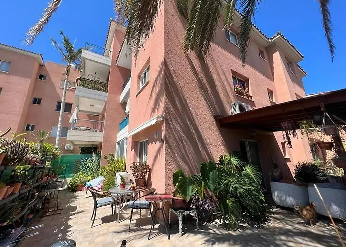 Pafia Crown-jewel 2b, Pool, Prime Location, * Paphos