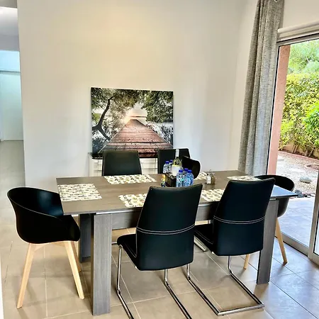 Pafia Crown-jewel 2b, Pool, Prime Location, Διαμέρισμα *