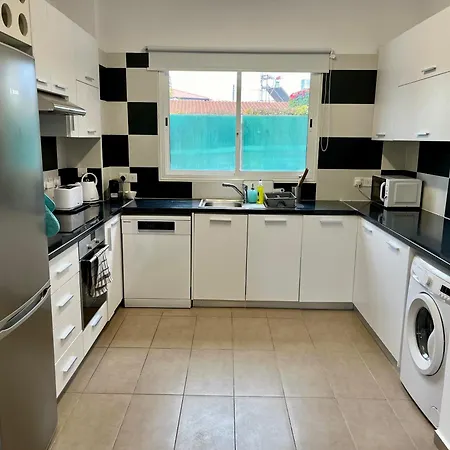 Apartament Pafia Crown-jewel 2b, Pool, Prime Location, Paphos